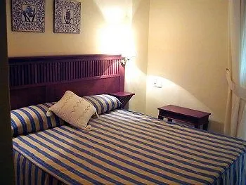 Turisticos Anoreta Hotel *